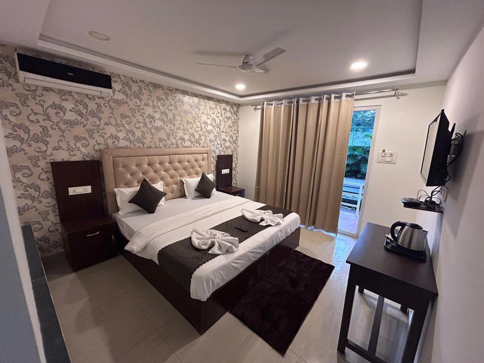 Arabian Sea Beach Resort Morjim Εξωτερικό φωτογραφία