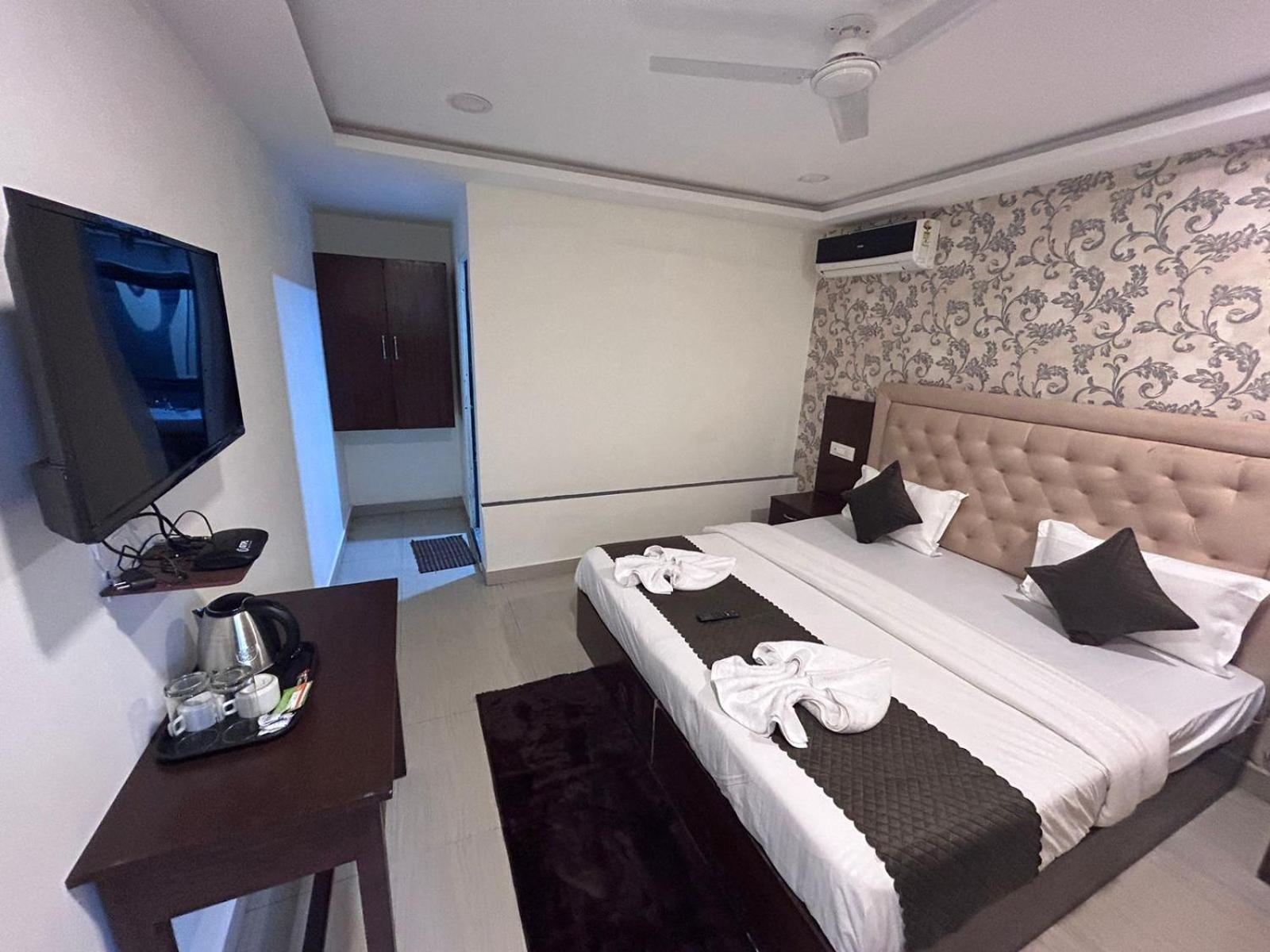 Arabian Sea Beach Resort Morjim Εξωτερικό φωτογραφία